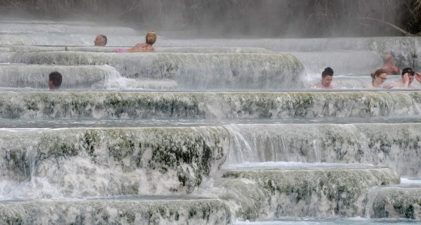 Terme gratuite di saturnia cascatelle del mulino https://www.pomonte.com