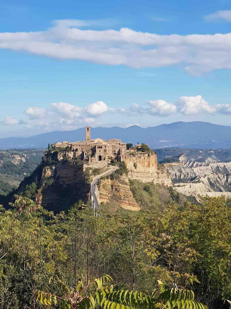 Civita di Bagnoregio a circa un ora dal nostro agriturismo  